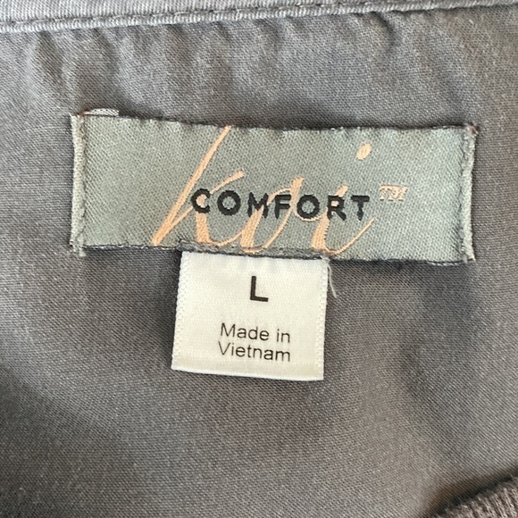 Koi scrub top - Picture 5 of 6